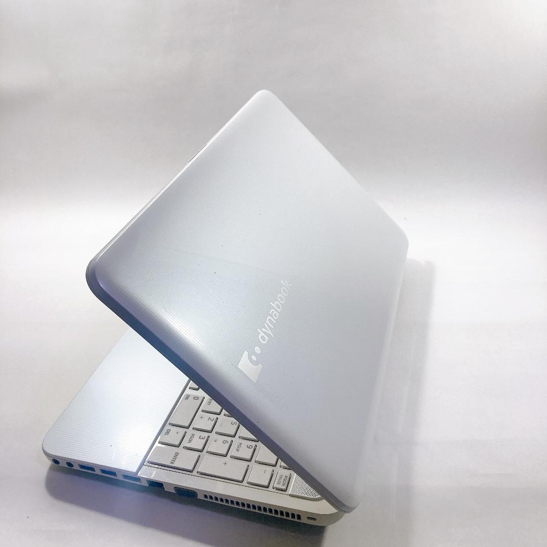 w118✨Core i7 /爆速SSD512GB/16GB /大画面✨ノートPC