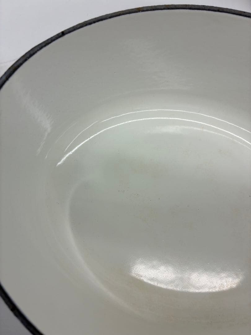 f*n様 LE CREUSET 両手鍋 ホワイト