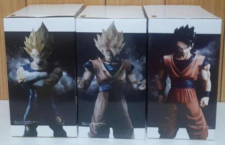 ドラゴンボール　フィギュア　孫悟空　ベジータ　孫悟飯　セット