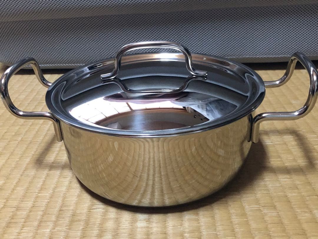 値引きします。ステンレス製両手鍋　ジオプロダクト　服部ユキオ