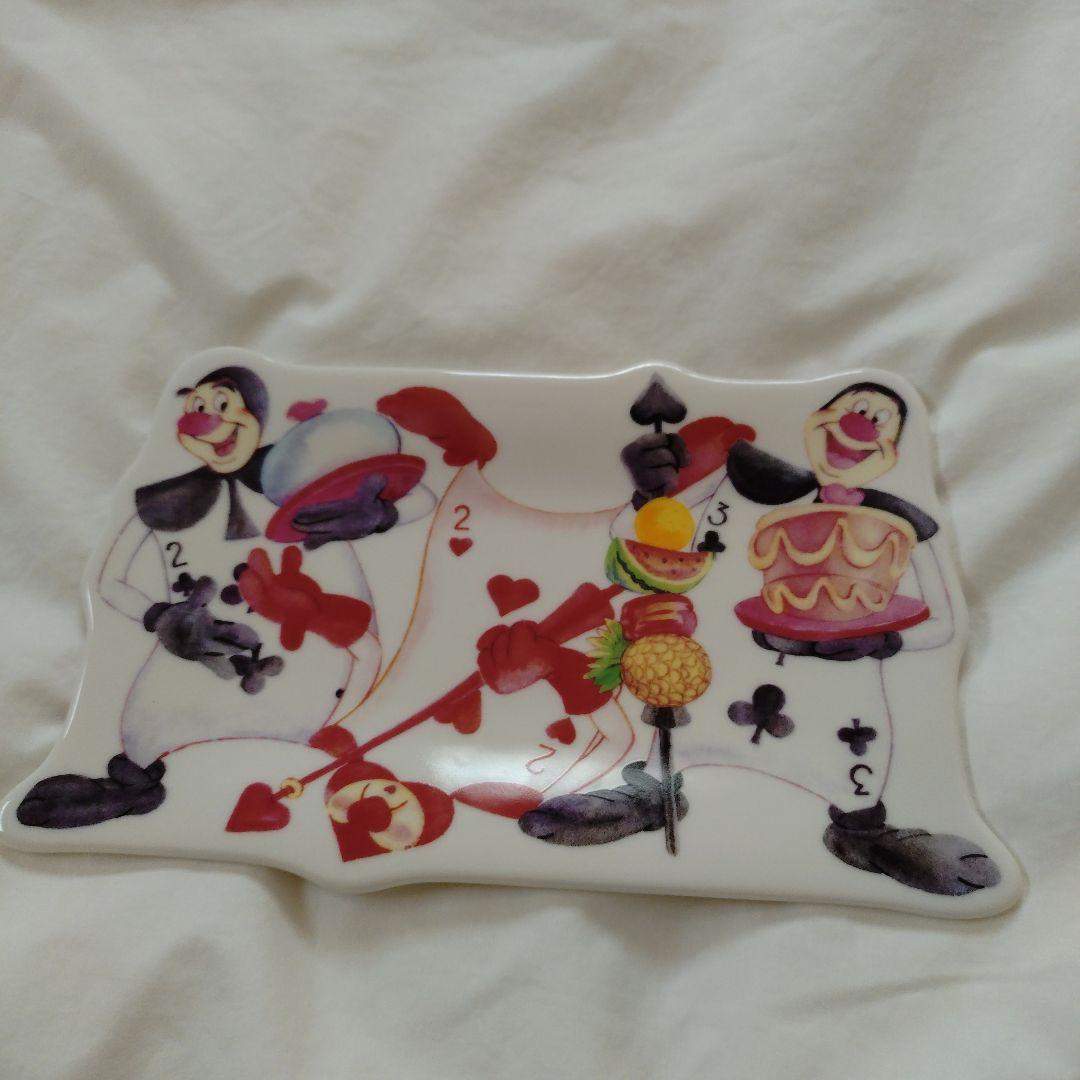 アリス・イン・ワンダーランド 食器セット