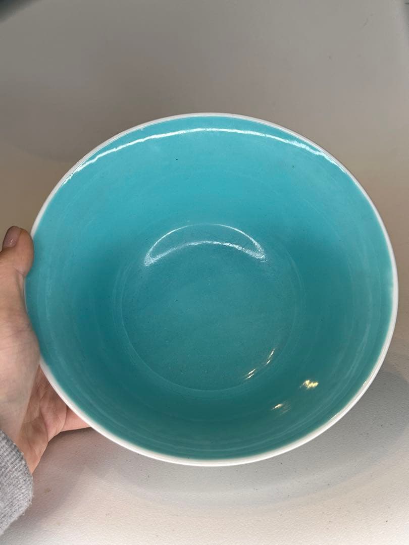 乾隆年製 底款 内側緑地 外側彩絵 人物風景文 碗 鉢古董品 衝線あり