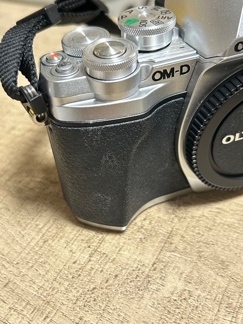 OLYMPUS OM-D E-M10 MarkⅢ 《望遠レンズ未使用》