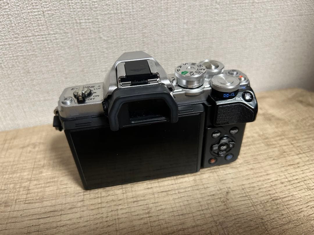 OLYMPUS OM-D E-M10 MarkⅢ 《望遠レンズ未使用》