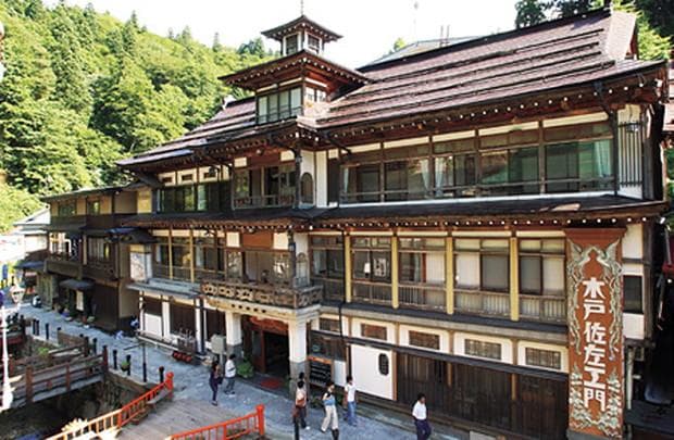 昭和レトロ温泉宿「銀山温泉　能登屋」白色模型