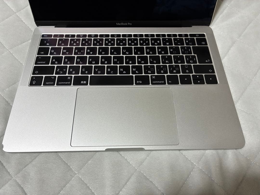 Z*t様 MacBook Pro 13インチ