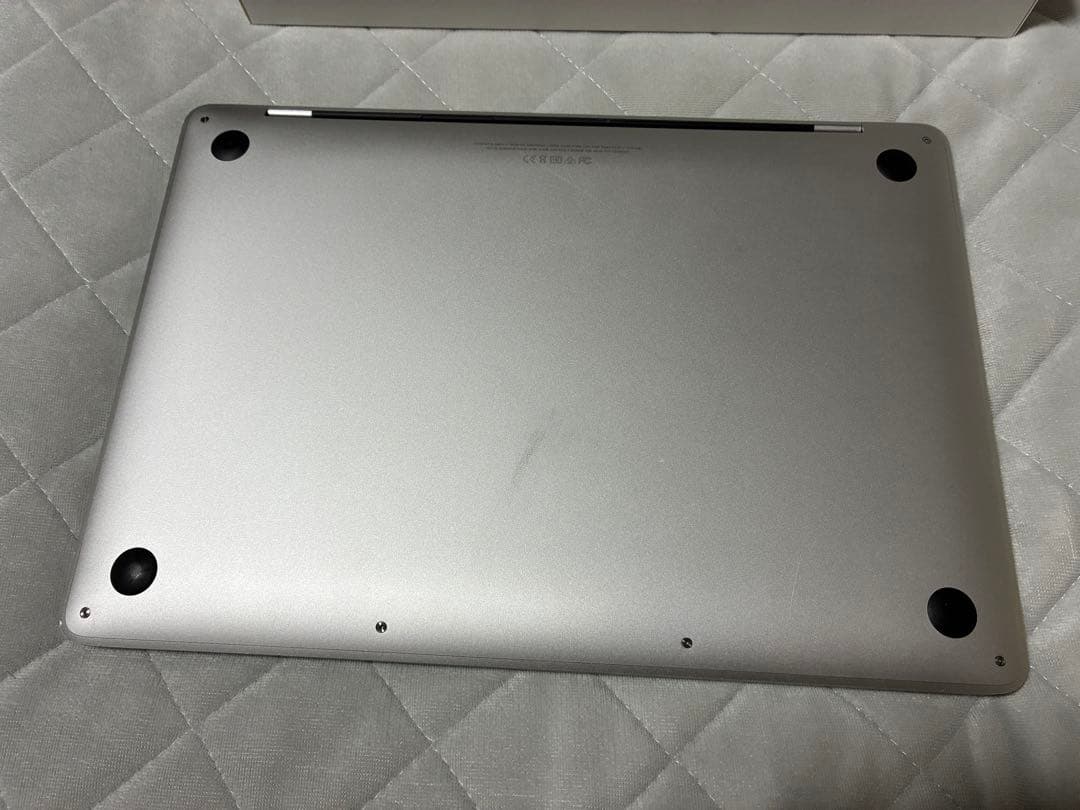 Z*t様 MacBook Pro 13インチ