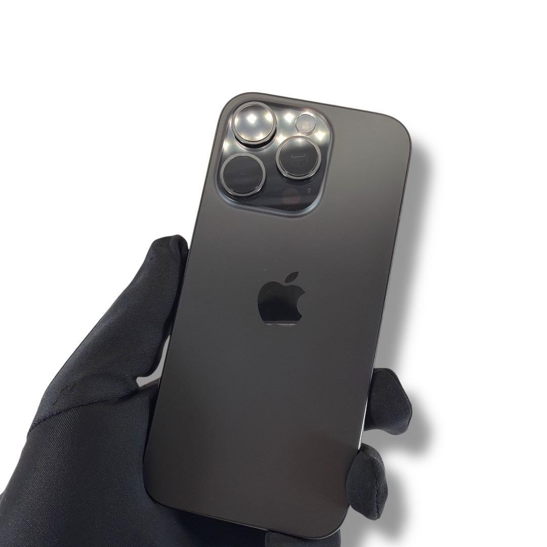 超極美品 iPhone 16Pro ブラックチタニウム 本体　512GB