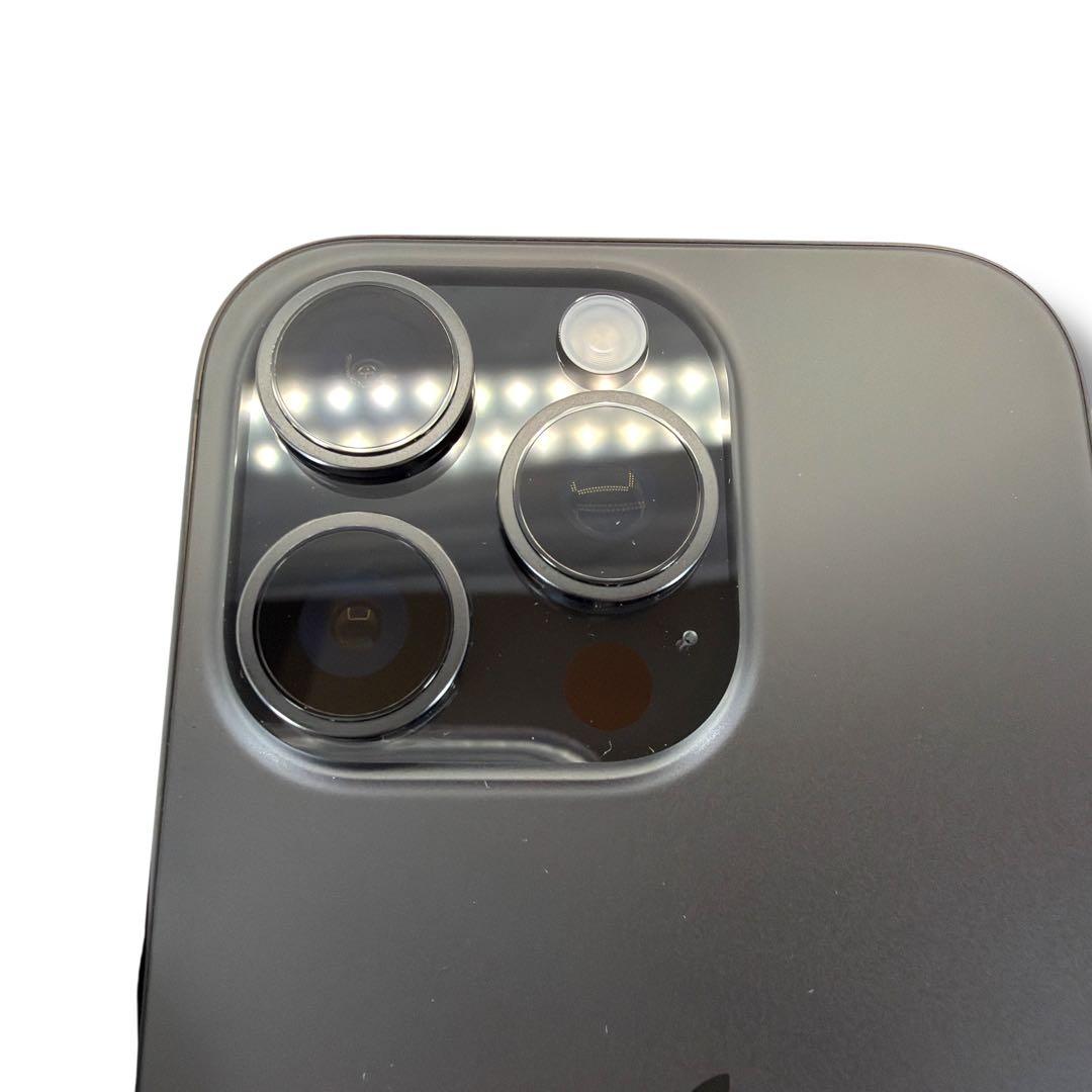 超極美品 iPhone 16Pro ブラックチタニウム 本体　512GB