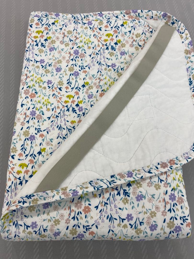 西川　ガーゼ敷きパッド・綿１００%・オールシーズンOK・シングルサイズ