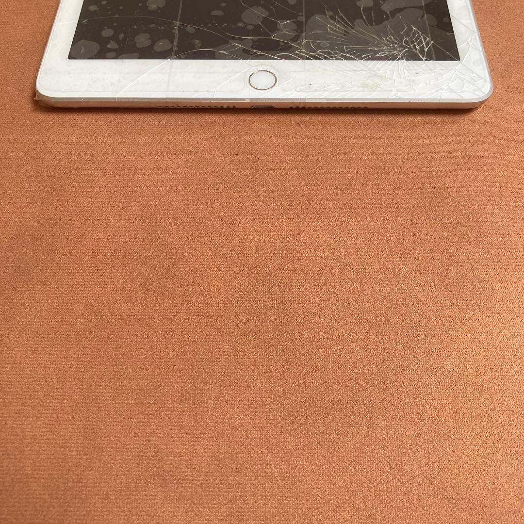 917【早い者勝ち】電池ほぼ新品☆iPad6 第6世代 32GB WIFIモデル