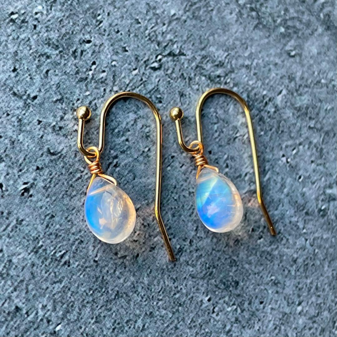 宝石質 シラーばっちり 極上 ムーンストーン 一粒 シンプル ピアス 14kgf