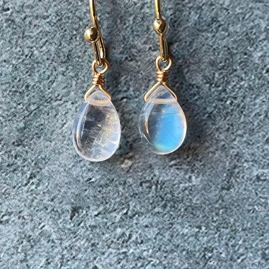 宝石質 シラーばっちり 極上 ムーンストーン 一粒 シンプル ピアス 14kgf