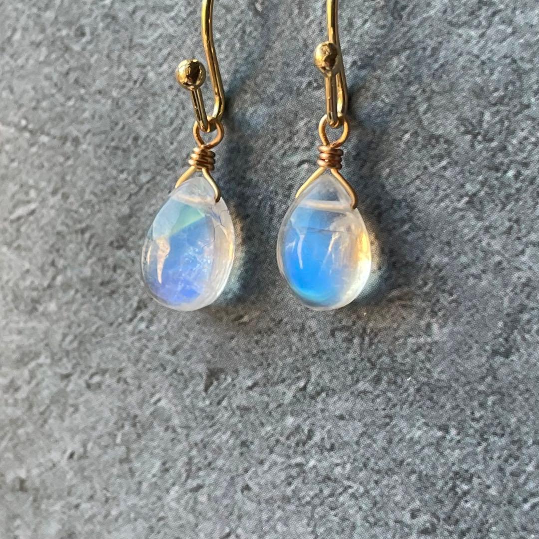 宝石質 シラーばっちり 極上 ムーンストーン 一粒 シンプル ピアス 14kgf