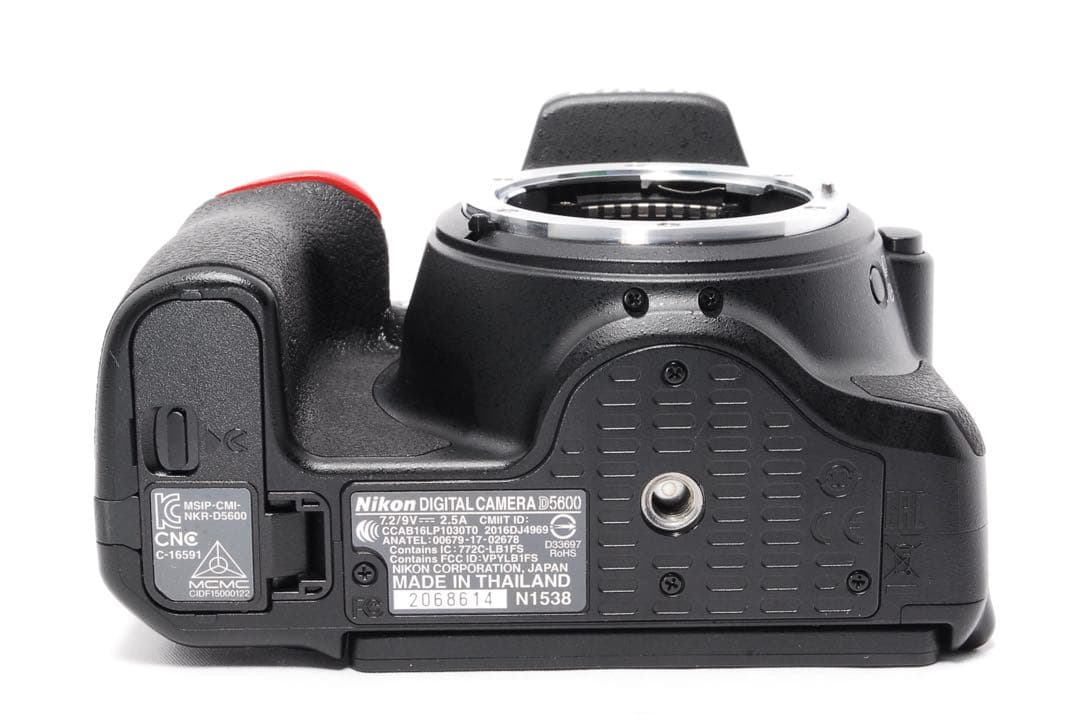 ◆ショット数少なめ◆Nikon D5600◆WiFiで転送◆AF-P＆望遠レンズ