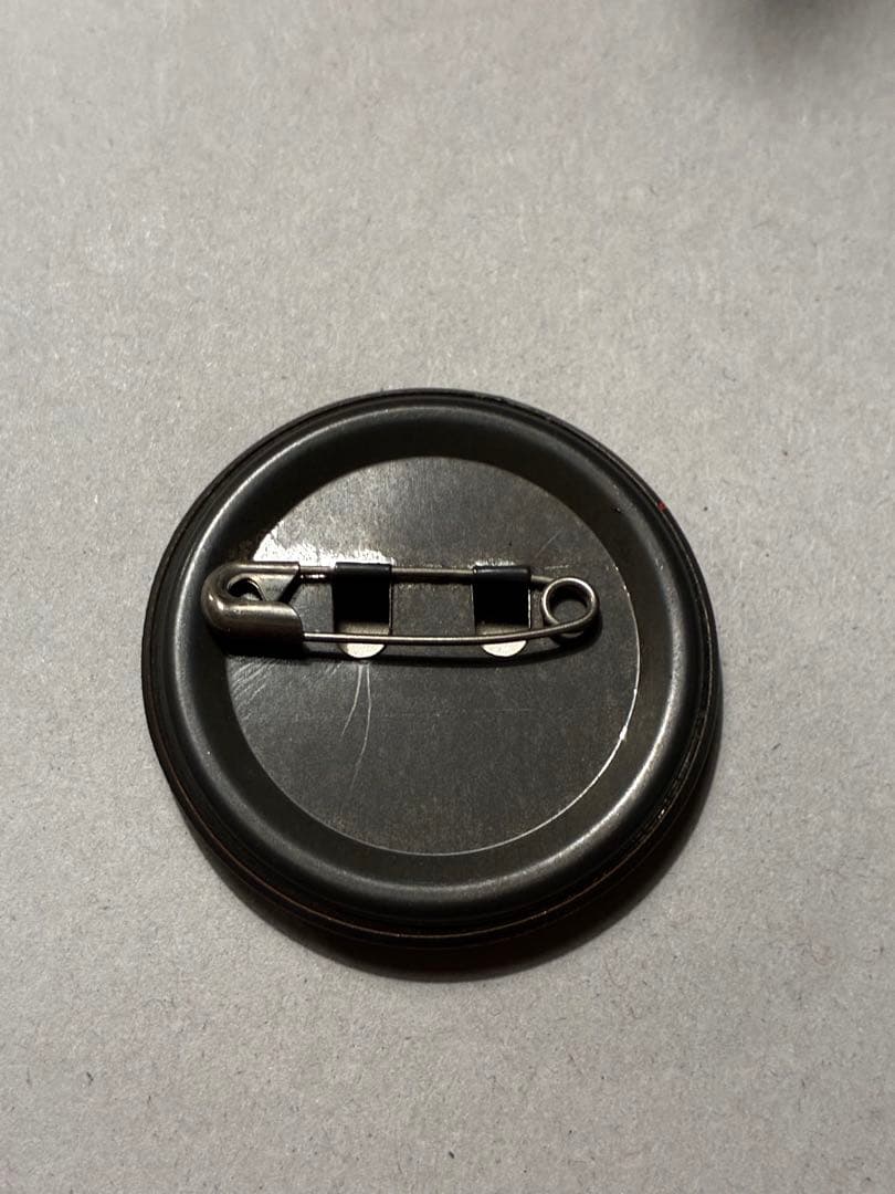 【当時モノ】ガンダム逆襲のシャア 劇場版公開記念缶バッジ