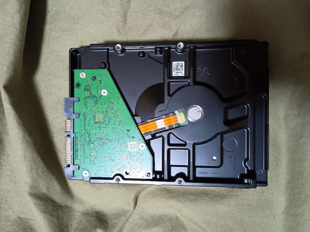 内蔵型ハードディスクドライブ Seagate Barracuda 6TB HDD ST6000DM003