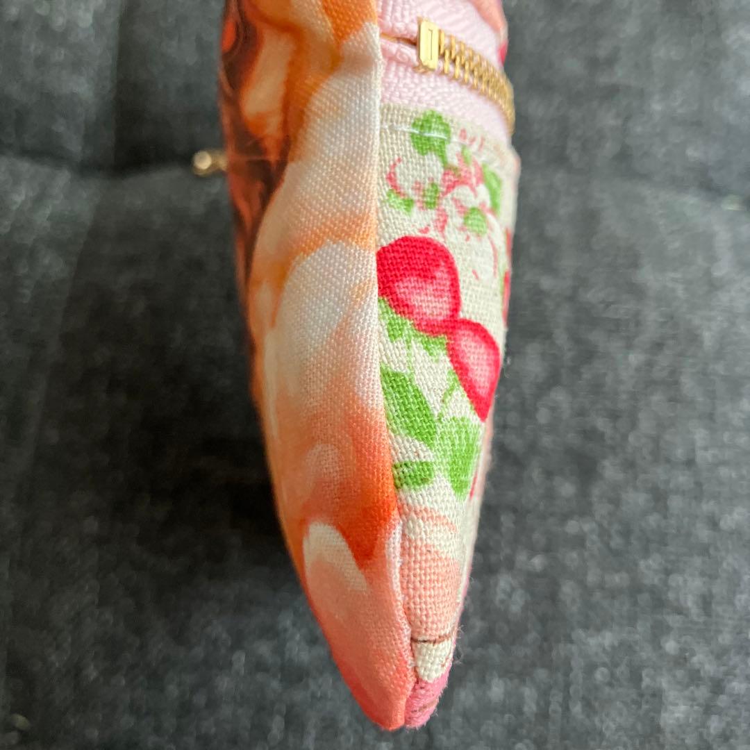 ハンドメイド ☆ ふわふわポーチ パグ