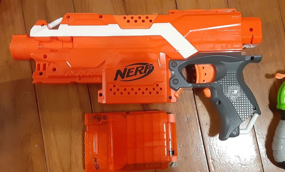 珍しいナーフ４点セット