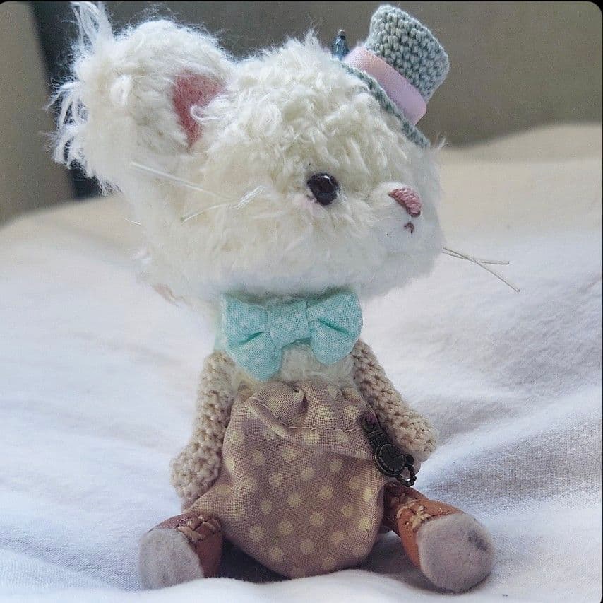 人気作家様 三毛猫のあみぐるみ 極美品