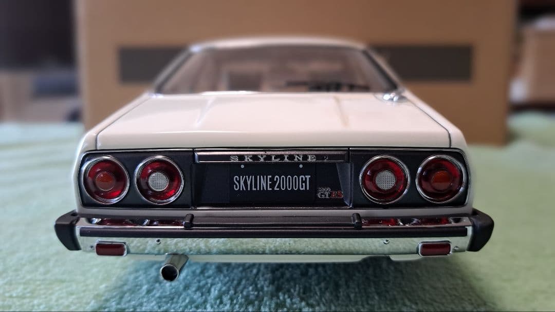 限定品？ SKYLINE JAPAN 2000GTES
