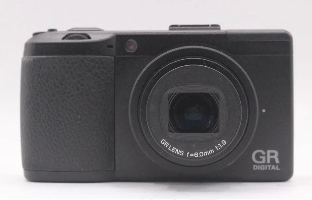 【値下げお受け致します】RICOH GR DIGITAL III 本体と付属品