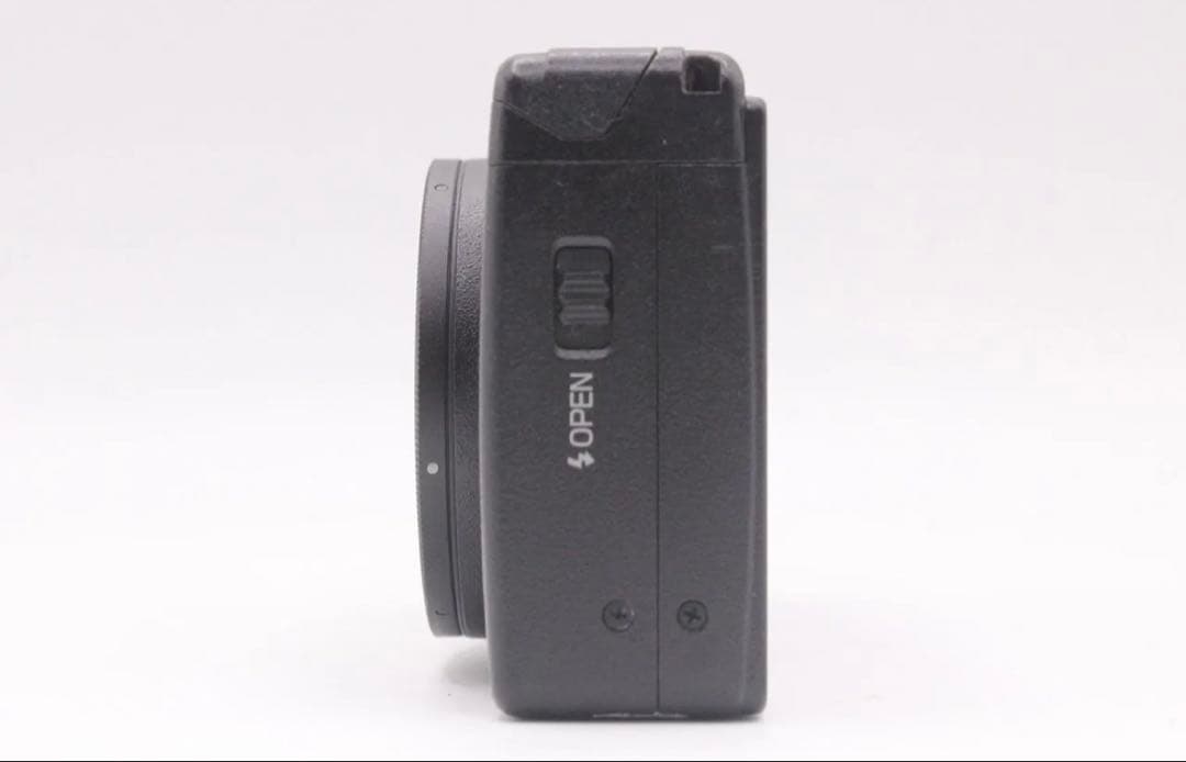 【値下げお受け致します】RICOH GR DIGITAL III 本体と付属品