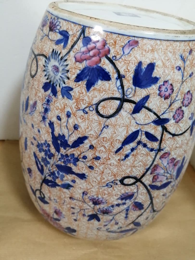 花瓶 青華釉裏紅 窯印：大清乾隆年製 稀少な花柄 花器 飾り壷