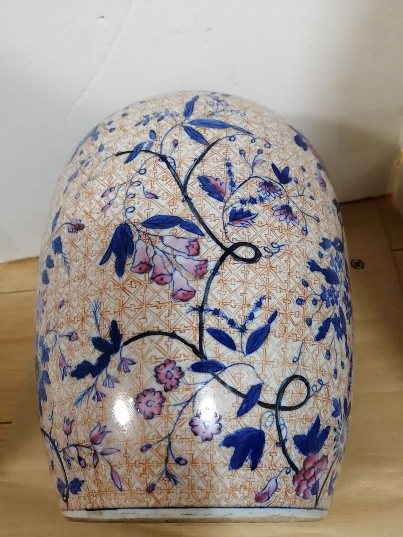 花瓶 青華釉裏紅 窯印：大清乾隆年製 稀少な花柄 花器 飾り壷