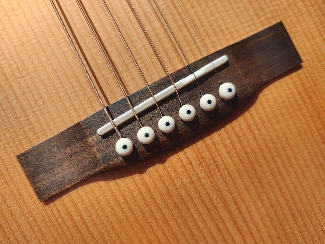 超美品　Guild　M240E Fishman　プリアンプ　ハードケース付