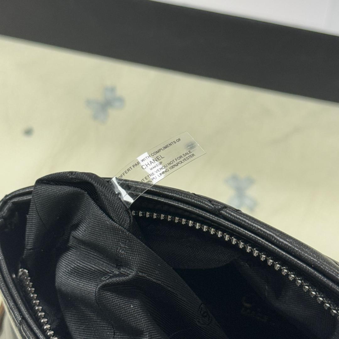 VIP希少限定✨ 非売品 黒 ブラック ショルダーバッグaq