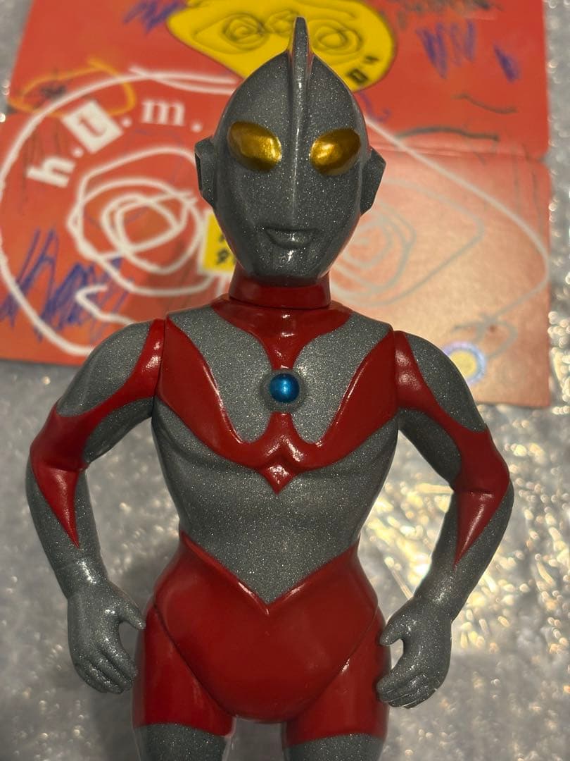 ハンサムタロウエム ウルトラマン ソフビ グレーラメ ヘッダー付き