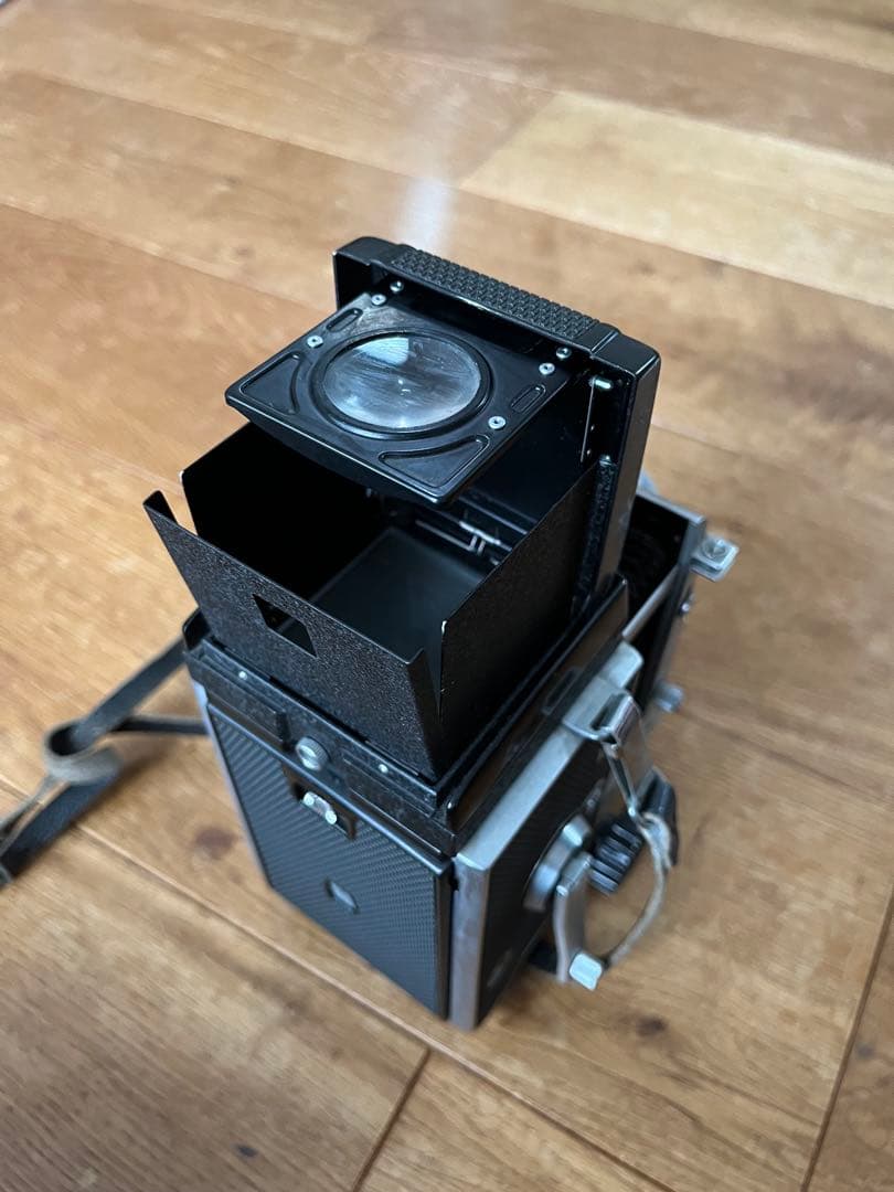 MAMIYA C3 二眼レフカメラ オマケ65ミリ付き　レンズキャップ　動作品