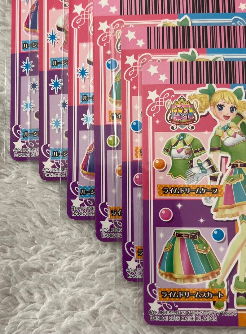 アイカツ　ドリームアカデミースクールドレスコーデ