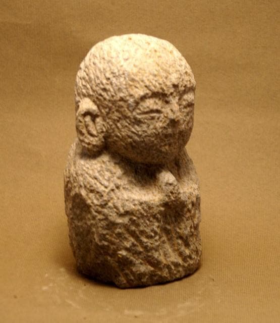 メルカリ出品石地蔵173