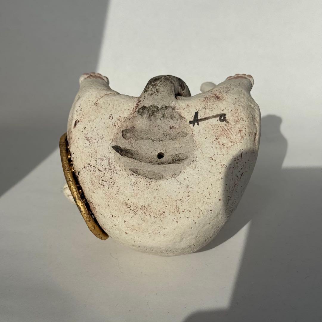 白亜器　猫　置物　福強請り猫