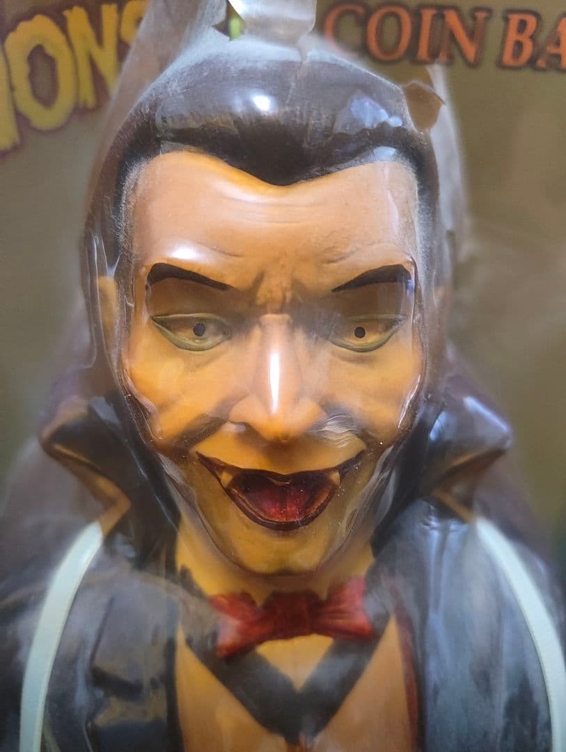 ドラキュラ モンスターバンク