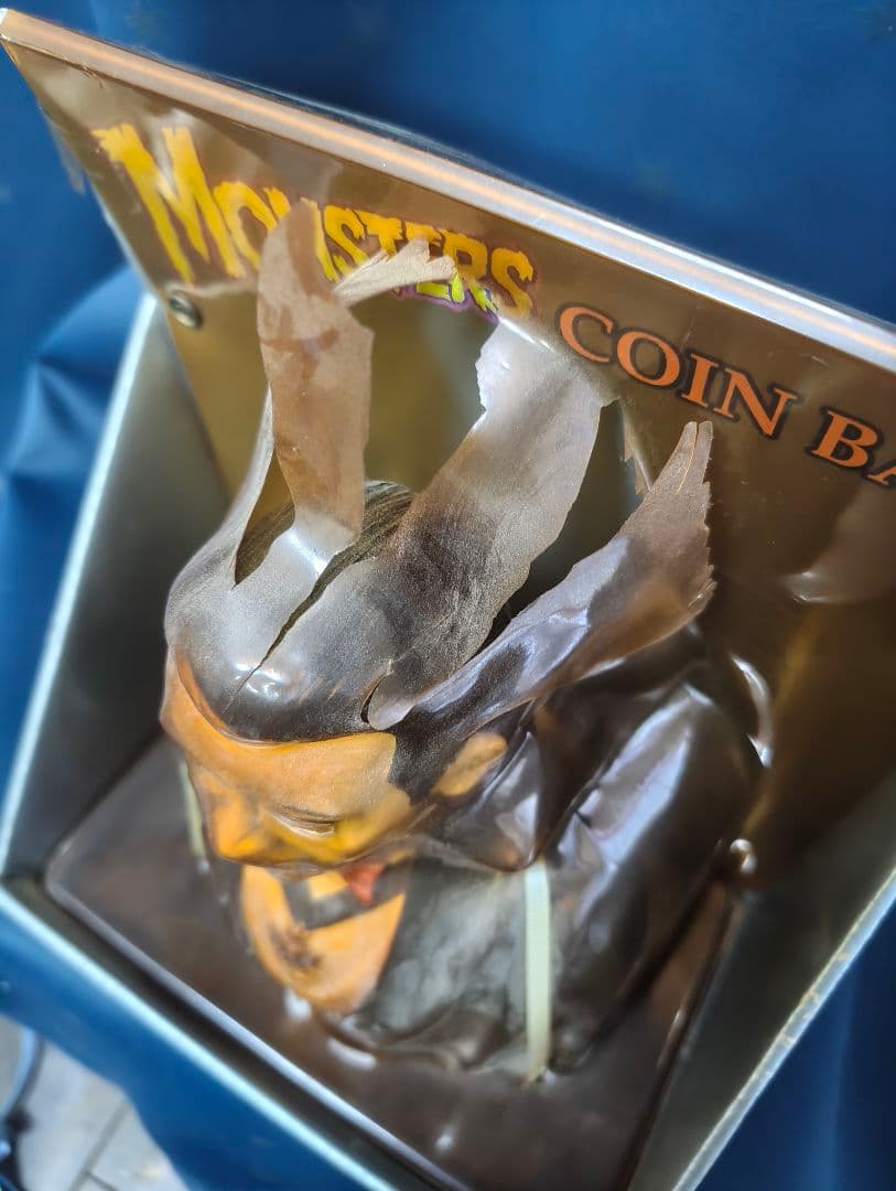 ドラキュラ モンスターバンク