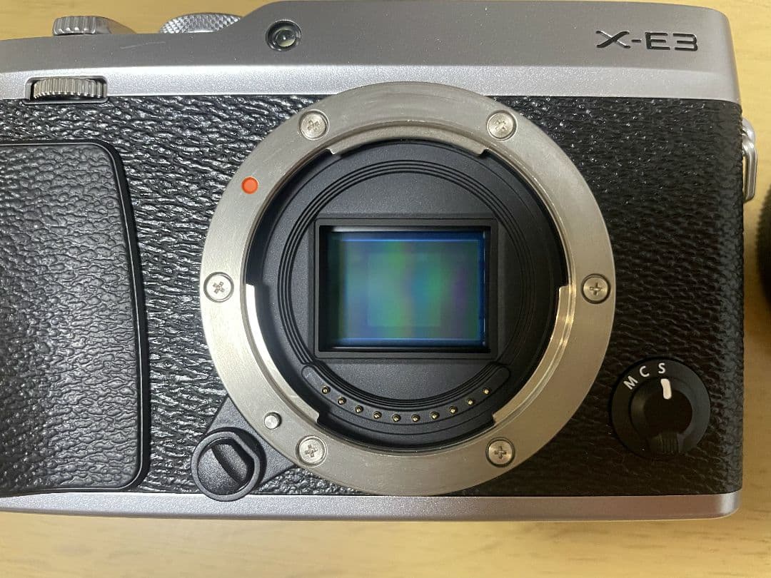 美品 FUJIFILM X-E3 富士フイルム ミラーレス一眼カメラ ボディ