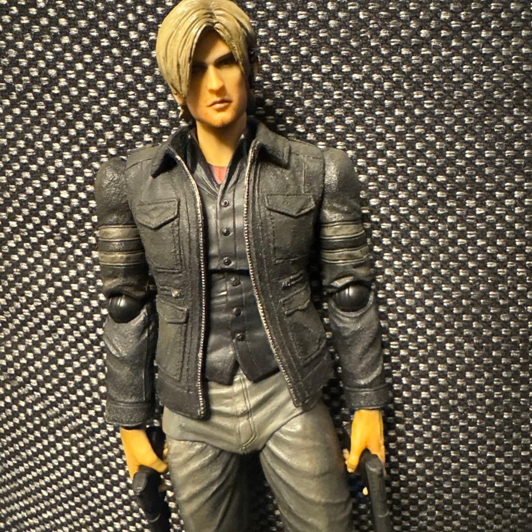 BIOHAZARD6 レオン S ケネディ フィギュア プレイアーツ改