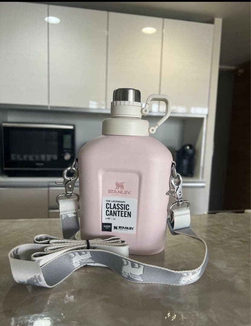 限定色 正規品未使用スタンレー クラッシク 水筒 1リットル