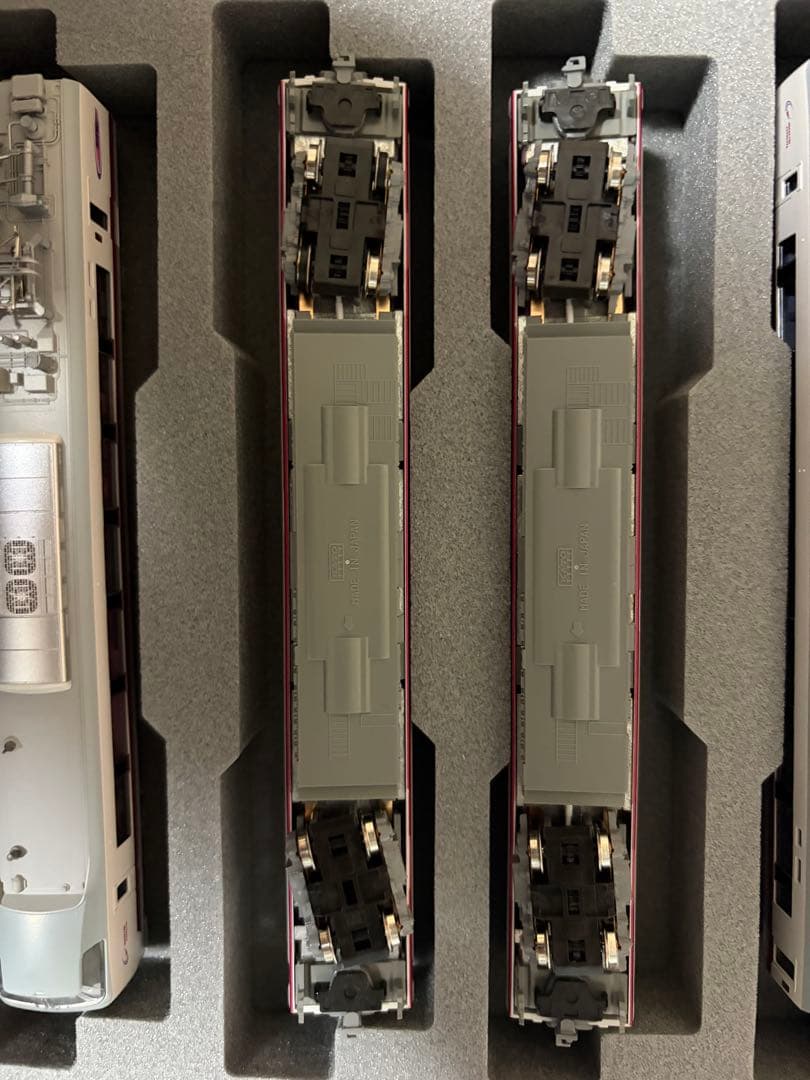 KATO 10-810 北越急行 683系8000番台 スノーラビット