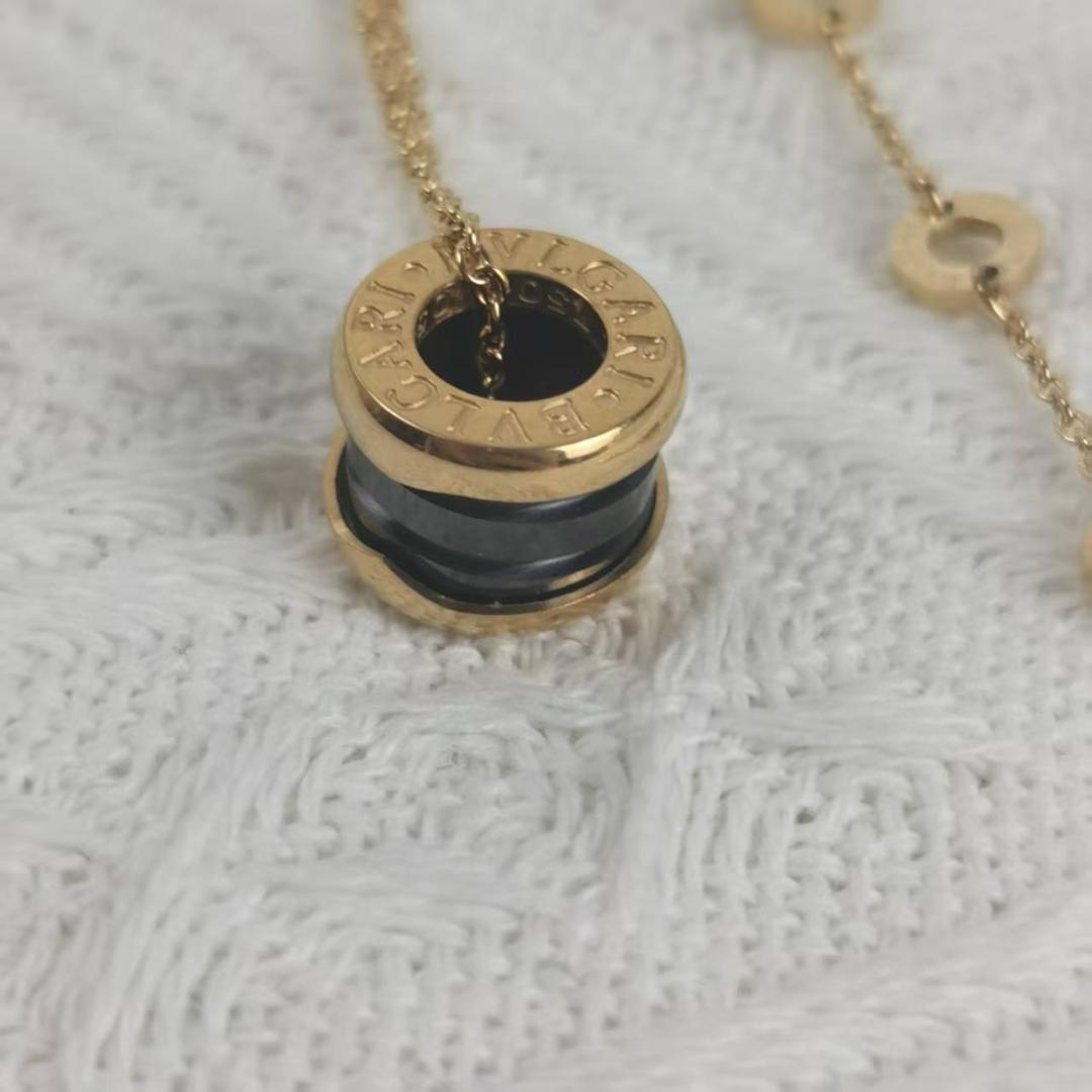 ビーゼロワンネックレス ピンクゴールド