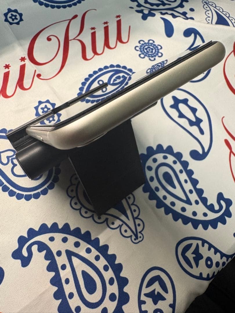 iPhone11バッテリー88％SIMフリー64GBホワイト