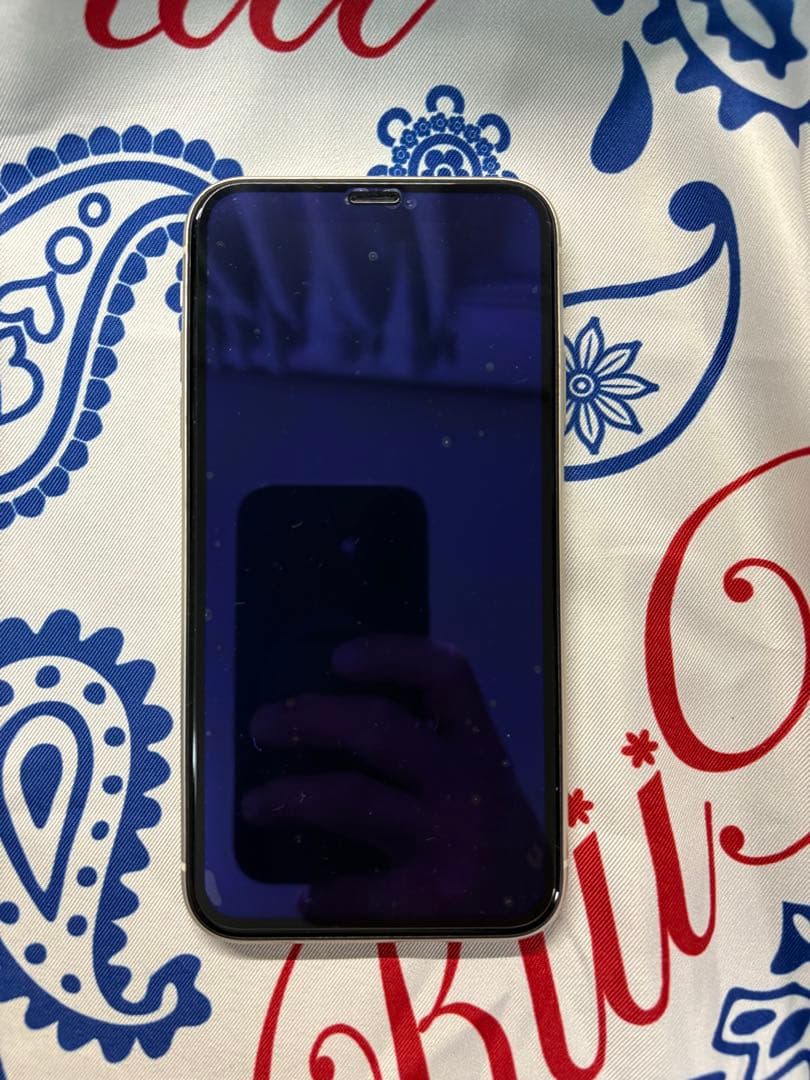 iPhone11バッテリー88％SIMフリー64GBホワイト