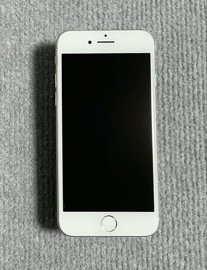 【 美品 】iPhone 7 シルバー 128GB SIMフリー