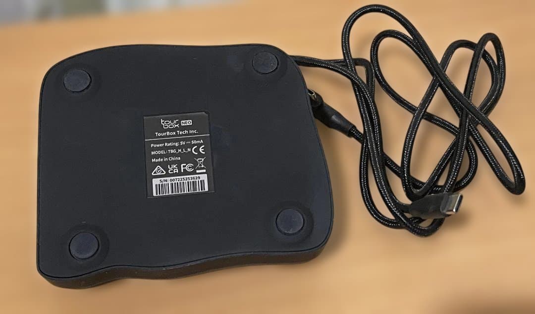 TourBox NEO ツアーボックスネオ 　左手デバイス