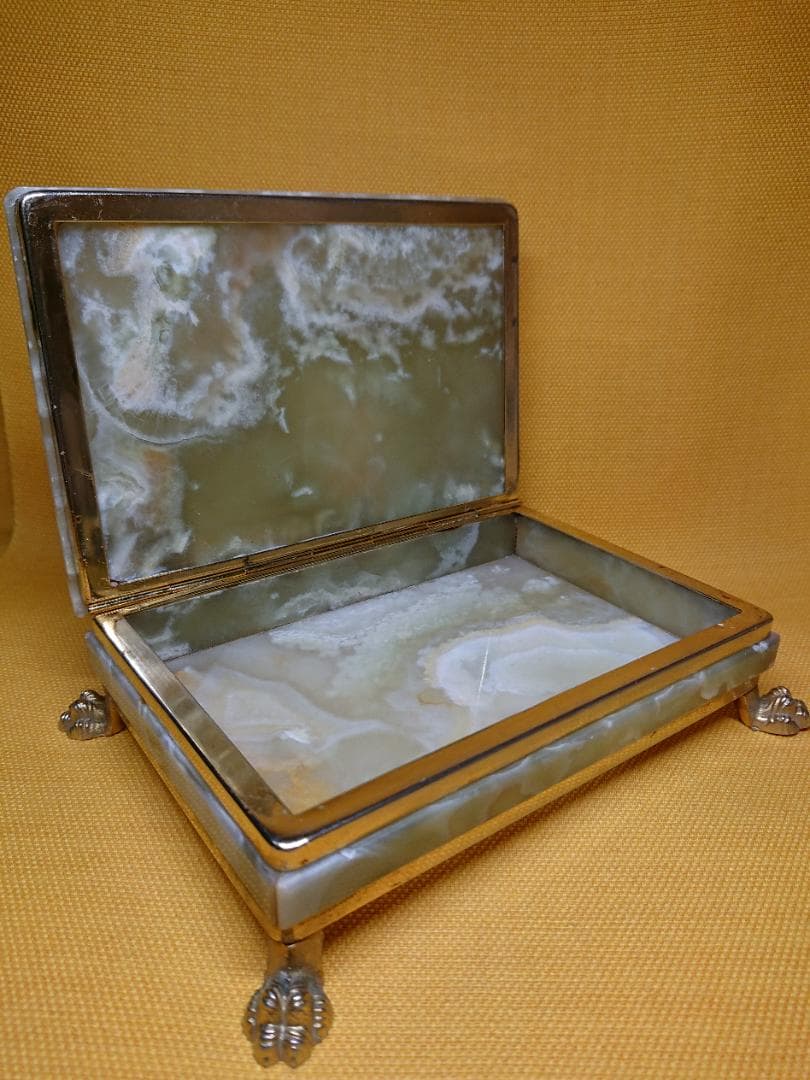 天然石　宝石箱　小物入れ　イタリア　置物　インテリア　工芸品　美術品　A1325