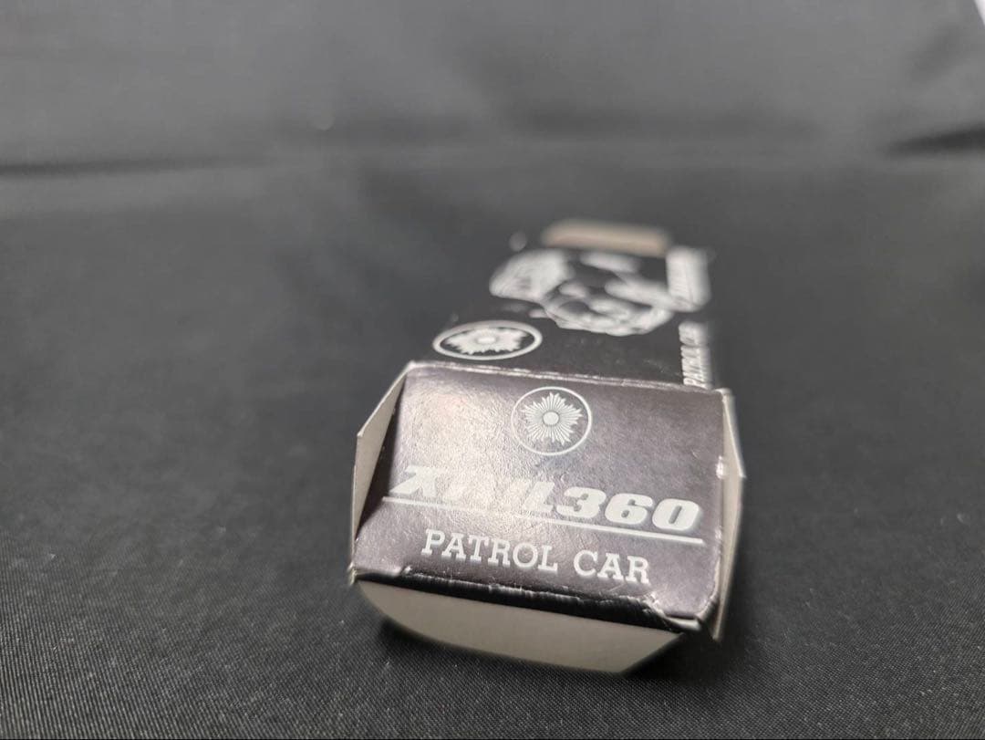 トミカ スバル360パトロールカー