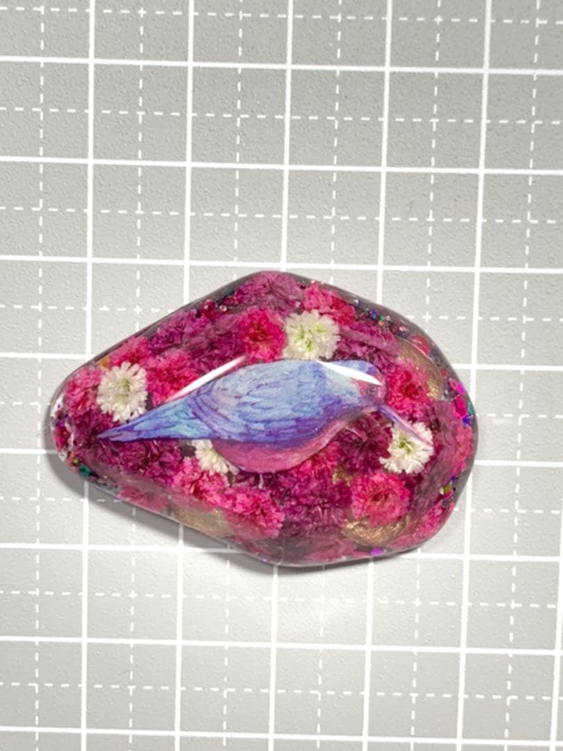 【No.58】ヘアゴム　鳥　レジン　かすみ草　ドライフラワー